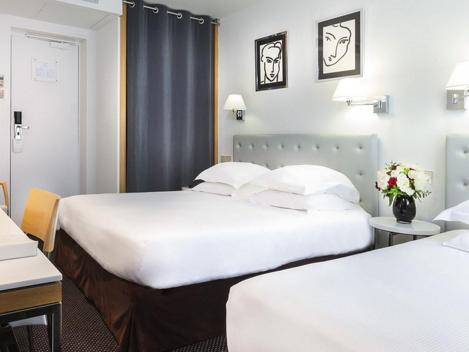 Bedroom 3, Albe Saint Michel, Paris
