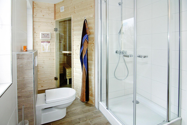 Bathroom 2, Ferienhaus Lotte in Vieregge, Vorpommern-Rügen