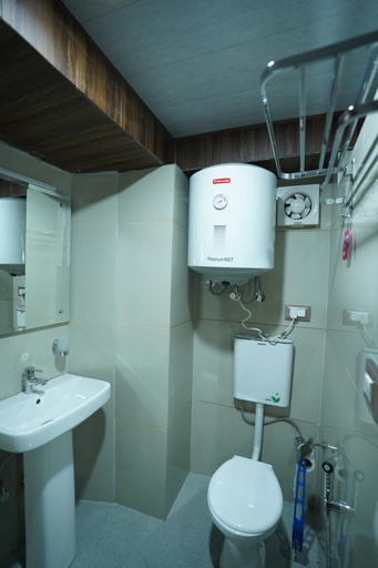 Bathroom 3, ASIAN COMFORT, Srinagar