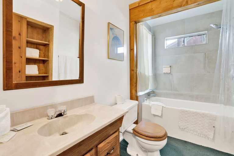 Bathroom, Temple Lake Views#2298, San Bernardino