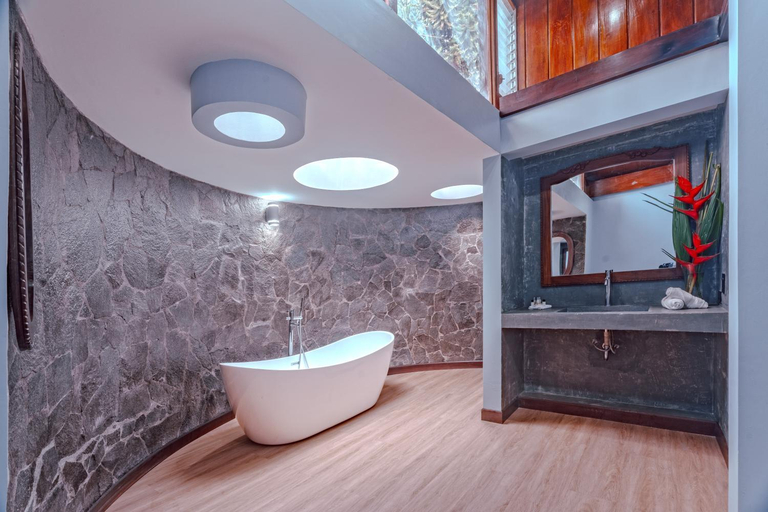 Bathroom, Hotel Villa Florencia, Turrialba