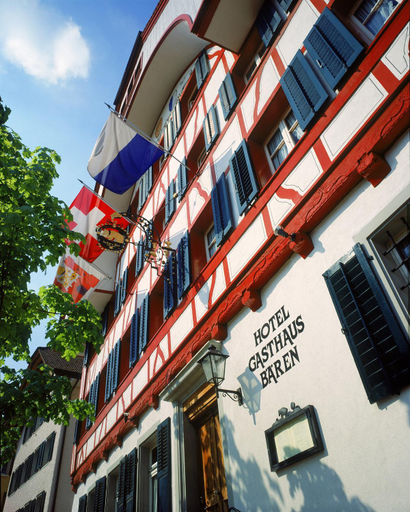 Others 3, Hotel Baren, Hochdorf