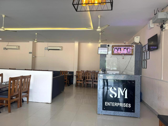 Food & Drinks 5, Fabhotel Mint Park, Mahbubnagar