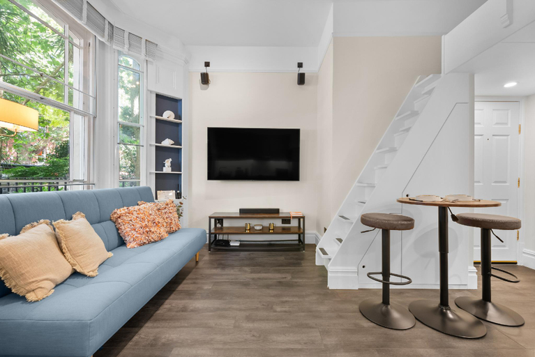 Others 4, VICHY - The Hampstead Star | Prime Location, London