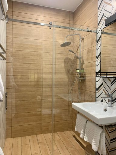Bathroom 2, Rodina (RODINA), Sortaval' gorsovet