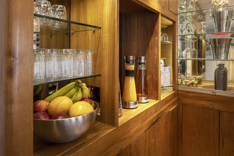 Food & Drinks 5, Best Western Aramis Saint-Germain, Paris