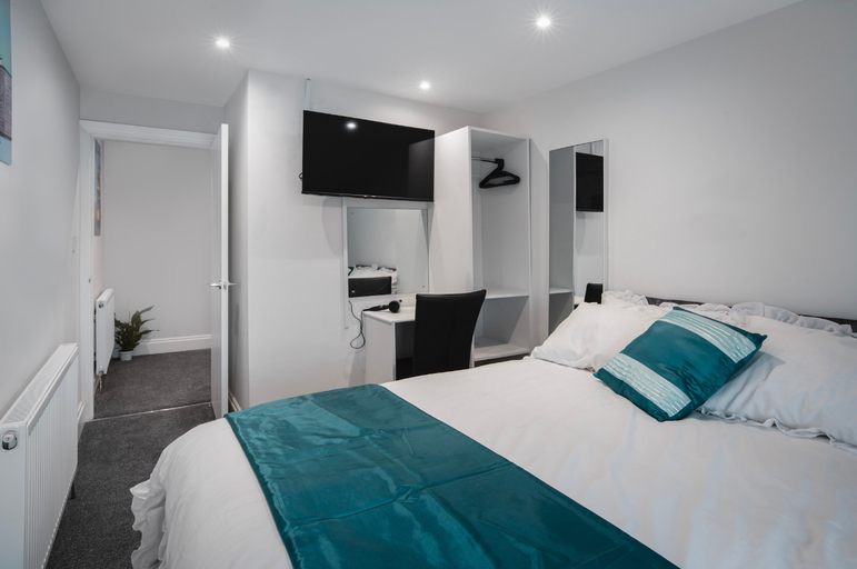 Bedroom 2, Blackpool Abode - Polaris Apartments, Blackpool