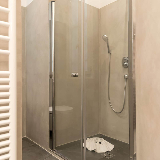 Room 3, Monceau Chic I Charming 1 Bed Apt in the 8th, Paris
