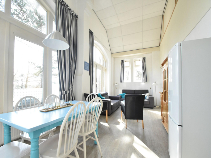Others 5, Holiday Home Bergen aan Zee near Beach, Bergen