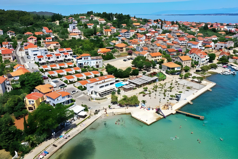 Others 5, Apartment on Ugljan with Pool Sandy Beach, Preko