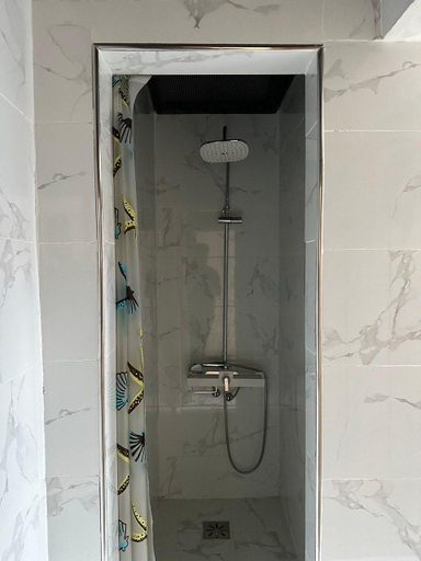 Bathroom 4, The Joy Hostel, Ulan Bator