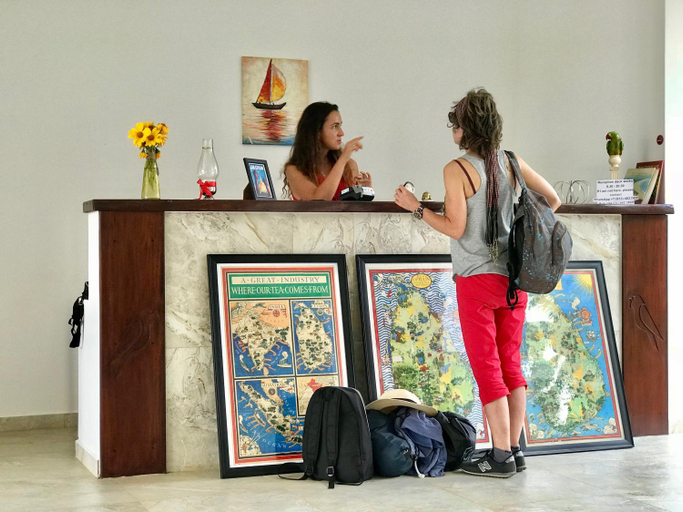 Public Area, Green Parrot Beach Resort, Tangalle