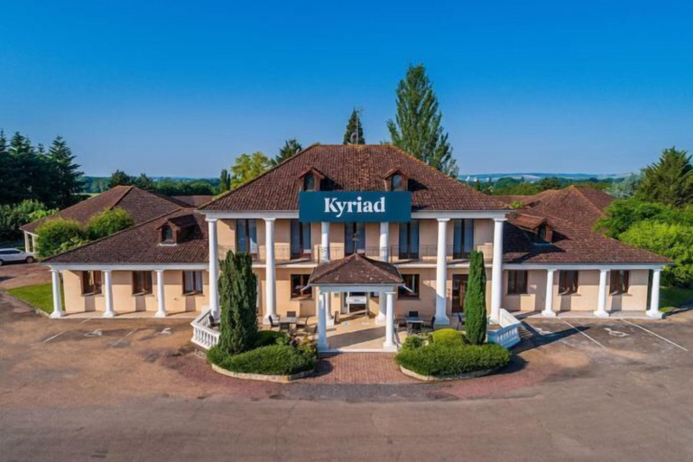 Exterior & Views 2, Kyriad Sens, Yonne