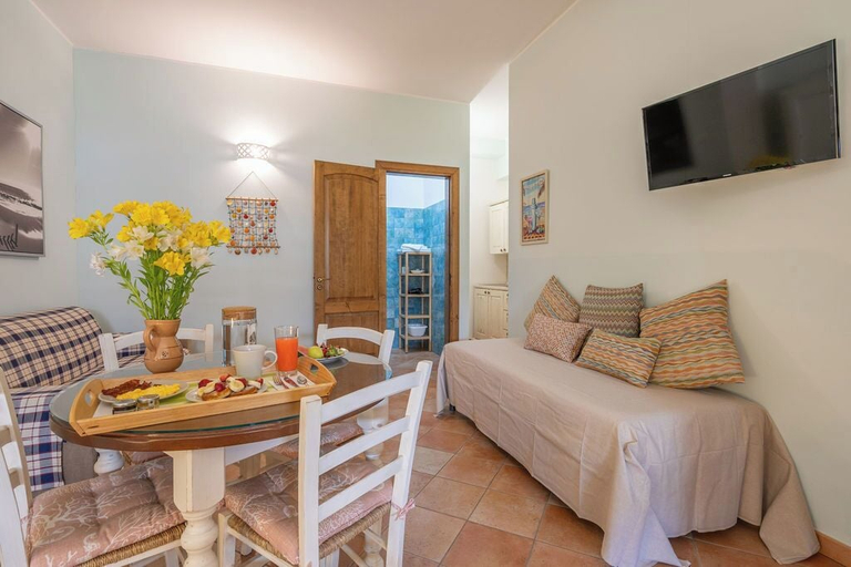 Bedroom 3, Gli Allori - Fuga dalla Città, Lecce