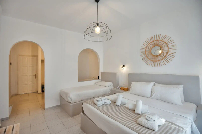 Bedroom 3, Blue Sapphire Hotel, South Aegean