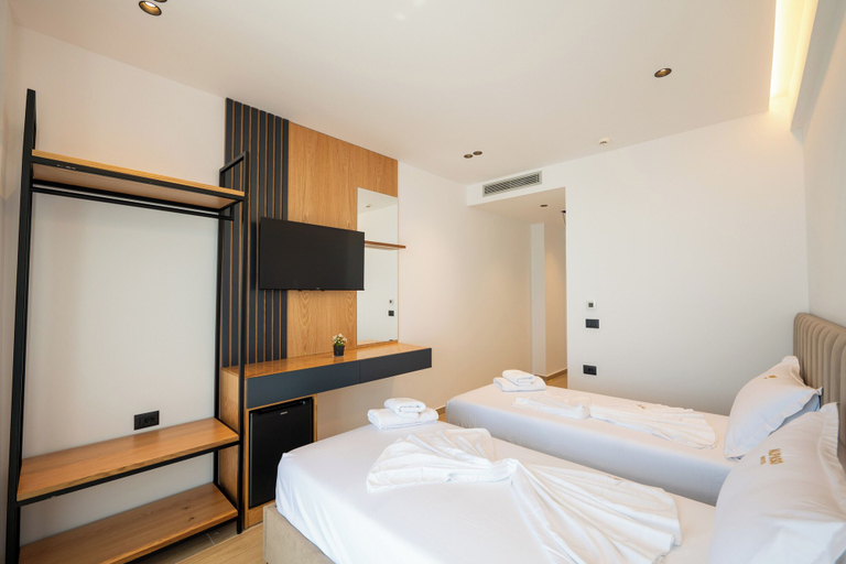 Bedroom 3, Alpaso Hotel, Sarandës