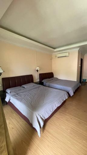 Bedroom 2, Cocohut LongBeach Perhentian Resort, Besut