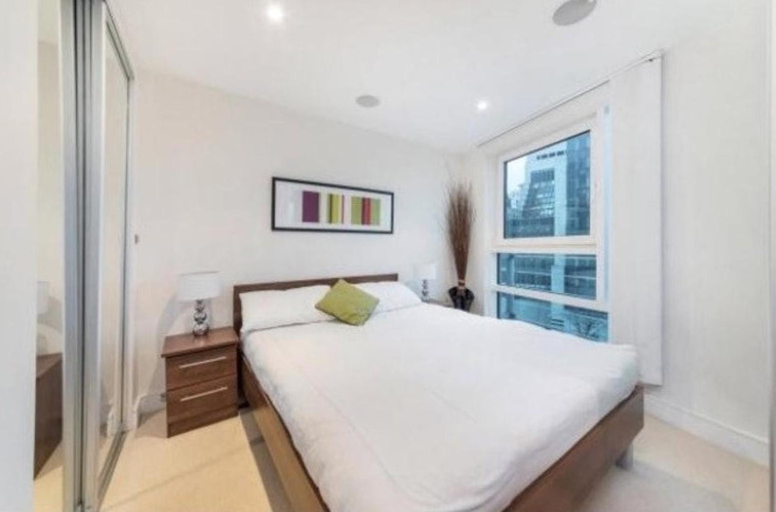 Bedroom 2, Views from Vauxhall, London