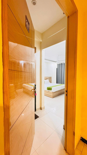 Others 5, Sky Hotel, Gurgaon