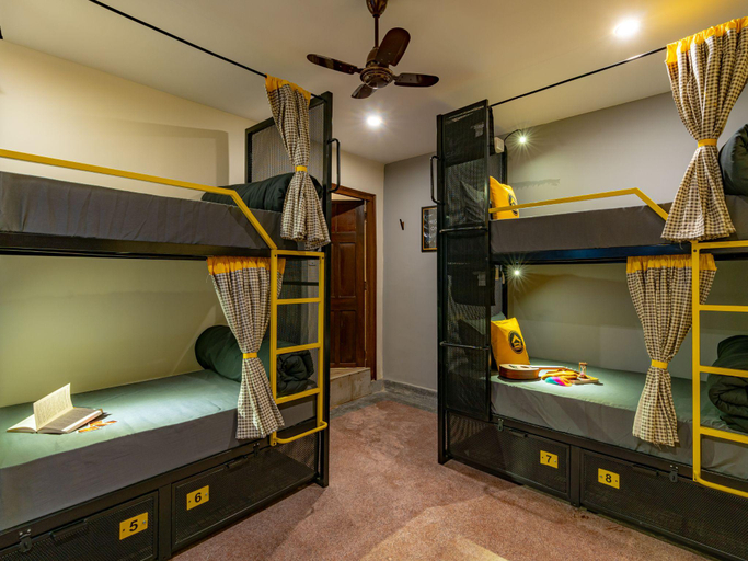 Bedroom 2, The Hosteller Mussoorie, Mall Road, Dehradun