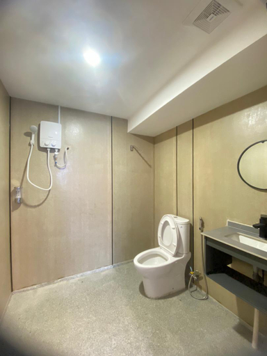 Bathroom 2, Hi Inn Miri, Miri