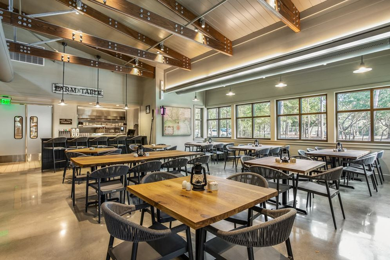 Food & Drinks, Eagle Cottages & The Cabins At Gulf State Park, Baldwin