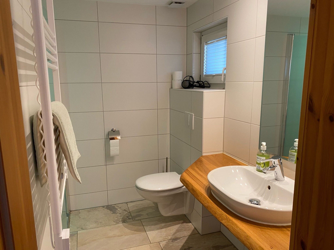 Bathroom 3, Chalet in Guntersberge Near Ski Trails, Harz