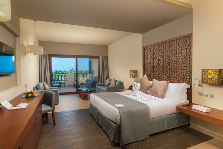 Bedroom 3, Fanar Hotel and Residences, Taqah