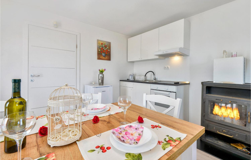 Others 4, Amazing Home In Siljakovina With Sauna, Velika Gorica