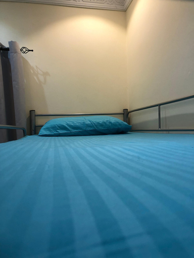 Bedroom 2, Arabian Hostel, Bausher
