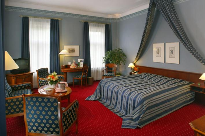 Bedroom 4, Hotel Sachsischer Hof, Schmalkalden-Meiningen