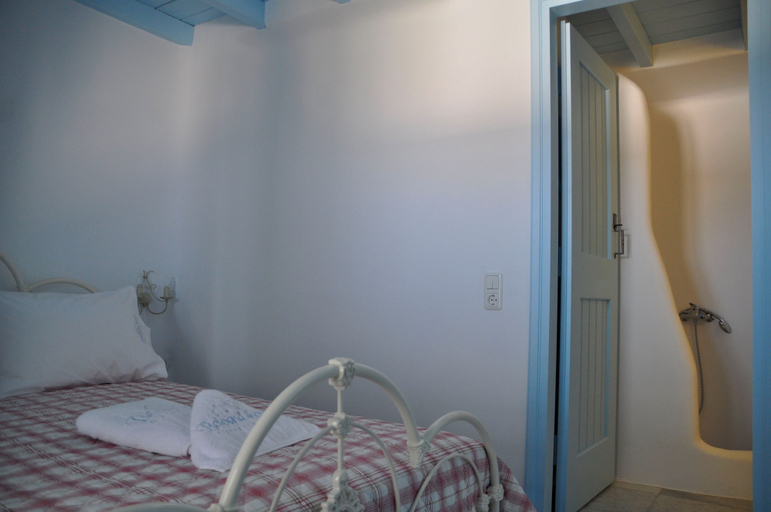 Bedroom 5, Belogna Ikons, South Aegean