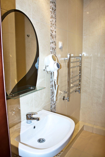Bathroom 3, Hotel Poltava, Krasnoarmeyskiy rayon