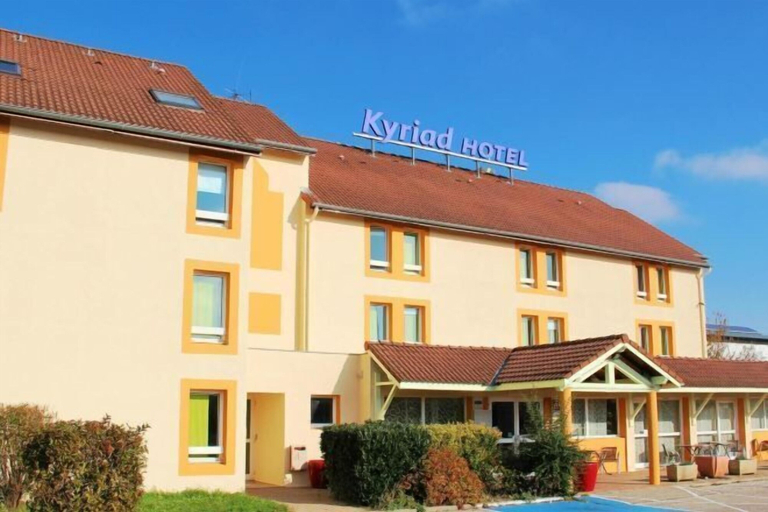 Exterior & Views 2, Kyriad Lyon Est - Saint Bonnet de Mure, Rhône
