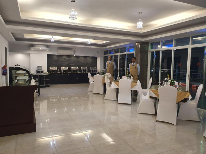 Food & Drinks 4, Aristocrat Inn, Dhaka