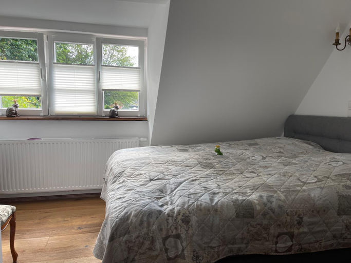 Bedroom 4, Pension Ruhrfrosch, Essen