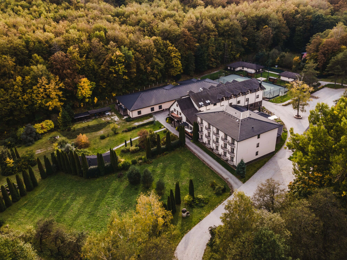 Exterior & Views 2, BIO HOTEL&WELLNESS ZLATÝ HÝĽ, Košice-okolie