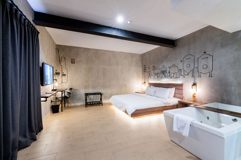 Bedroom 11