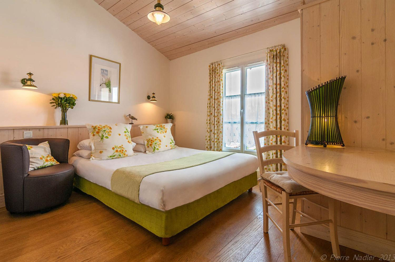 Bedroom 2, Hotel La Galiote en Re, Charente-Maritime