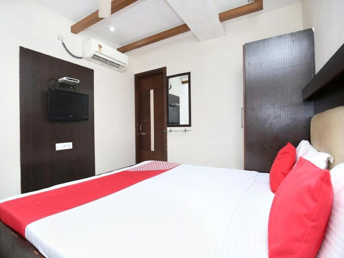 Bedroom 5, Hotel City Night , Ludhiana