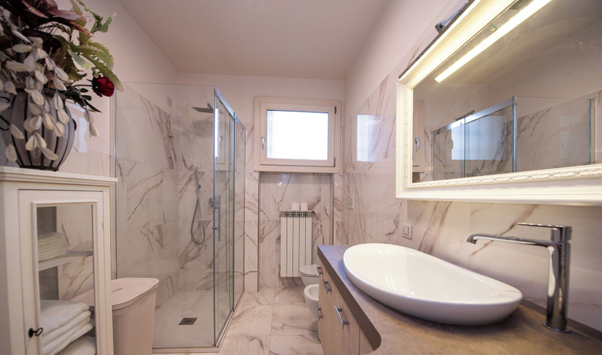 Bathroom 4, Oasi Bell'Incanto, Brescia