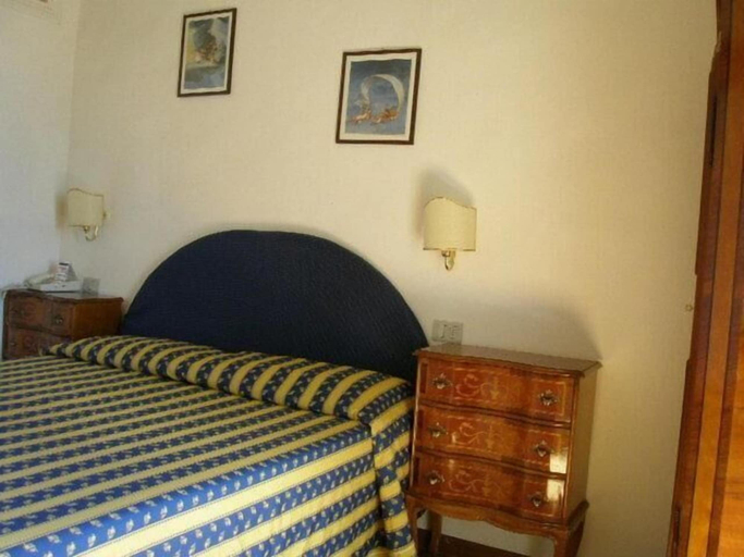 Bedroom 5, Hotel Belvedere, Perugia