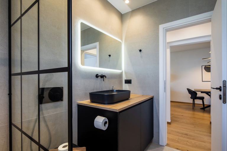 Bathroom, Bloom 2-Bedroom Apartment in Athens, Attica