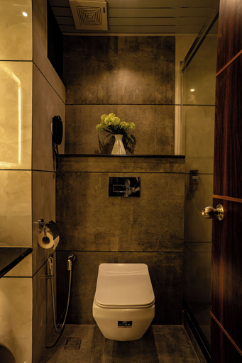 Bathroom 5, Hotel Navil Exotica, South Goa