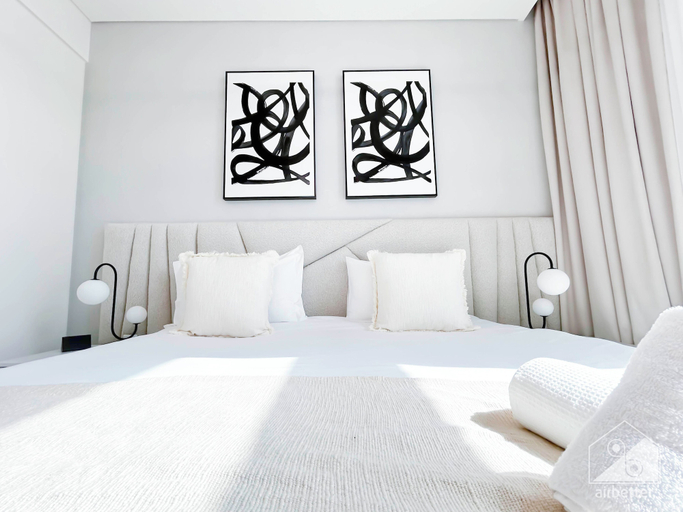 Others 3, Luxurious 2B Apartment at Burj Crown Downtown, Dubai