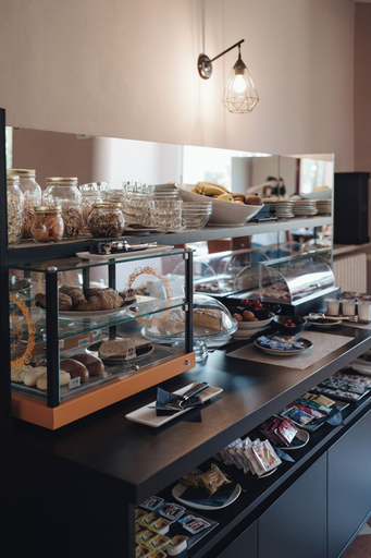 Food & Drinks 3, Hotel Edelweiss Mantova, Mantua
