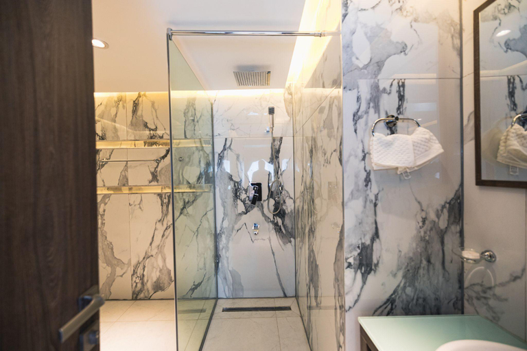 Bathroom, MEETHAQ HOTELS, AbujaMun