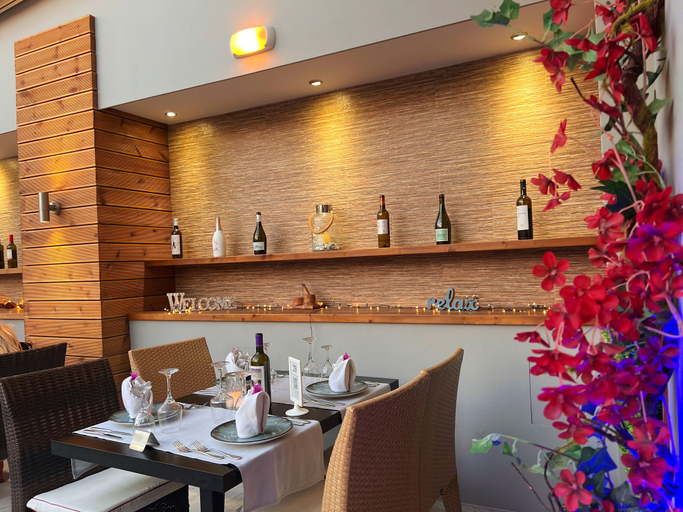 Food & Drinks 5, Caravel Apartment Hotel, South Aegean