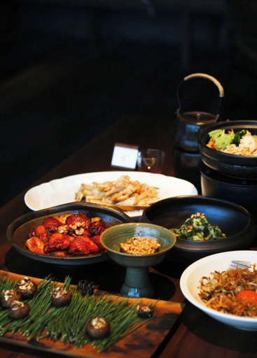 Food & Drinks