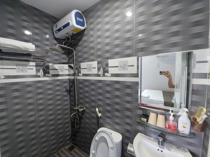 Bathroom 2, Ngoc Diep Homestay Hoi An, Da Nang
